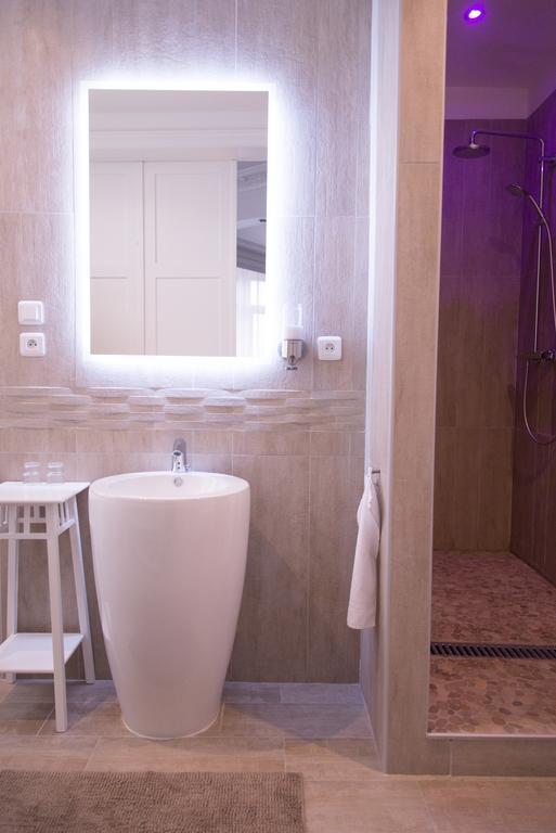 Chic Appart - Sauna Privatif Tourcoing Room photo
